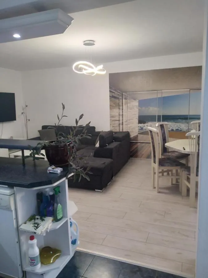 Spacious And Luxury 2 Bedroom Appartment Free Parking Varna Bulgaria